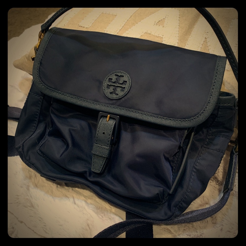 Versatile Tory Burch crossbody